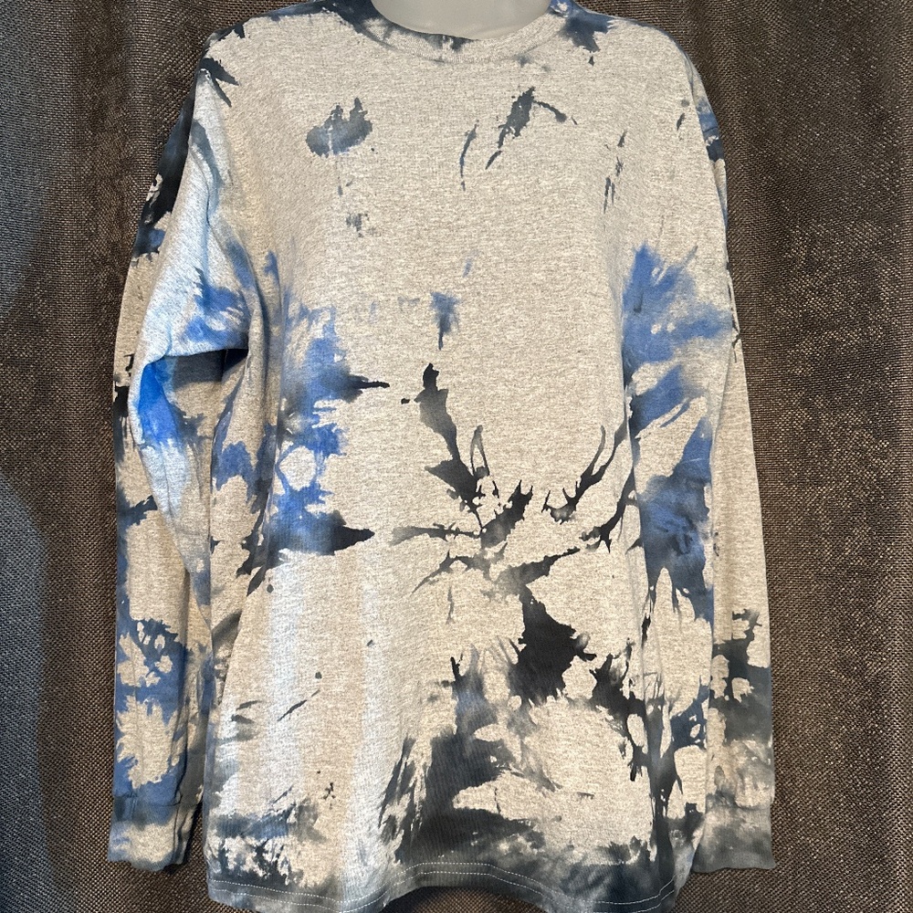NEW! Large Long Sleeve Unisex Tie Dye Gray